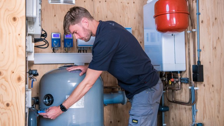 Afbeelding Zwembad verwarmen: warmtepomp, zonne-energie of warmtewisselaar?